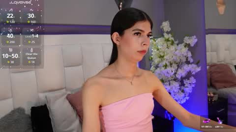 CuteArii online show from 10-13-25, 08:42