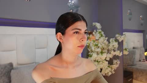 Snapshot of cutearii chatting on 01-10-26, 08:43 CuteArii online show from 01-10-26, 08:43