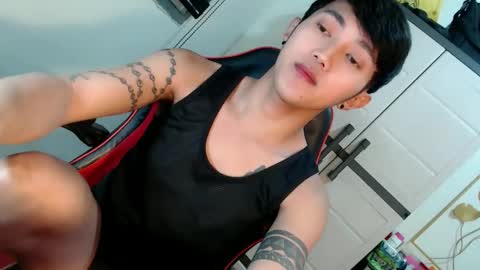 Snapshot of cuteasiancock98 chatting on 04-29-26, 10:27 Steph online show from 04-29-26, 10:27