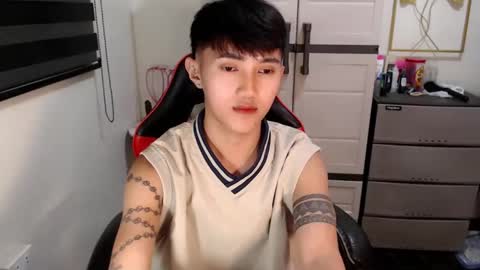 Snapshot of cuteasiancock98 chatting on 05-16-26, 06:21 Steph online show from 05-16-26, 06:21