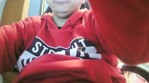 Snapshot of cuteboy090 chatting on 09-15-25, 11:10 Cuteboy090 online show from 09-15-25, 11:10