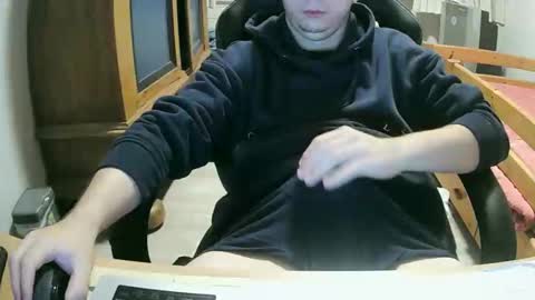 Snapshot of cuteboy090 chatting on 10-03-25, 11:46 Cuteboy090 online show from 10-03-25, 11:46