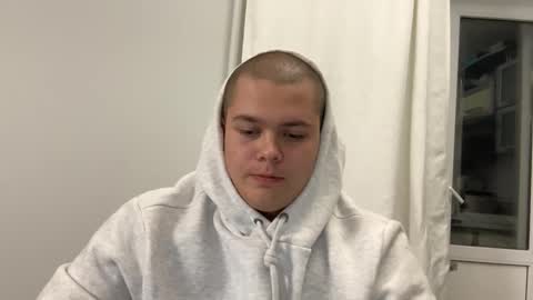 Alex online show from 10-08-25, 06:27