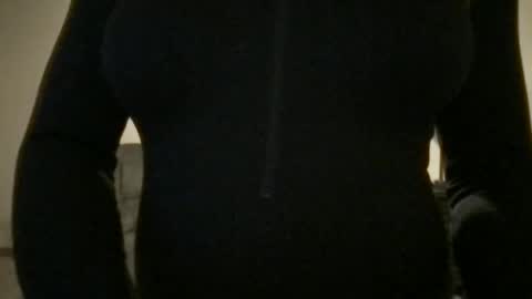 Snapshot of cutebutt_17 chatting on 12-15-24, 03:34 cutebutt_17 online show from 12-15-24, 03:34