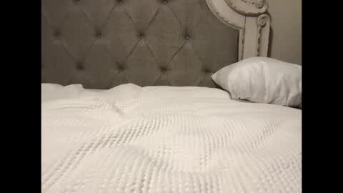 Snapshot of cutebutt_17 chatting on 10-12-25, 05:56 cutebutt_17 online show from 10-12-25, 05:56