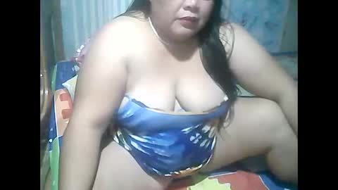 Snapshot of cutechubbyasian chatting on 04-19-26, 12:15 cutechubbyasian online show from 04-19-26, 12:15