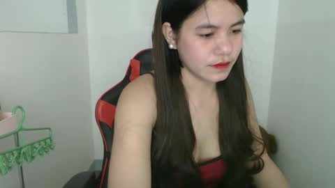 Snapshot of cutecindy2000 chatting on 03-10-25, 10:48 cutecindy2000 online show from 03-10-25, 10:48