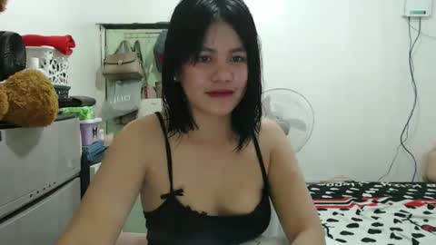 Snapshot of cutecindy2000 chatting on 12-15-25, 07:12 cutecindy2000 online show from 12-15-25, 07:12