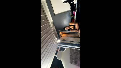 loveolots online show from 01-06-25, 04:34