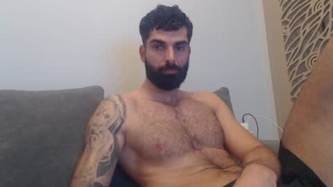 Snapshot of cuteeboy chatting on 01-19-25, 09:23 cuteeboy online show from 01-19-25, 09:23
