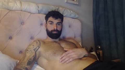 Snapshot of cuteeboy chatting on 01-22-25, 07:13 cuteeboy online show from 01-22-25, 07:13
