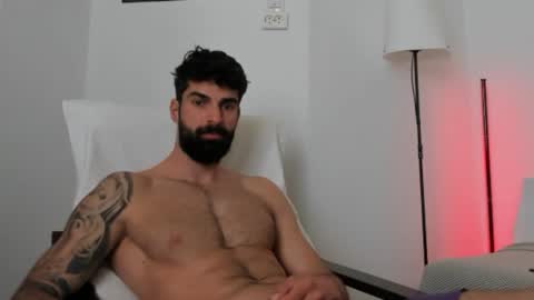 cuteeboy online show from 06-01-26, 07:54