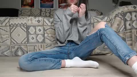 Anna online show from 12-11-24, 04:42