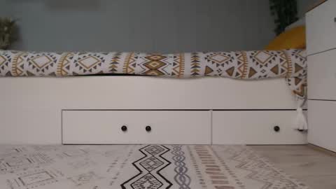 Anna online show from 09-20-25, 09:43