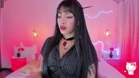 Zoe  online show from 10-18-25, 03:53