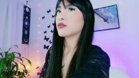 Zoe  online show from 07-10-26, 04:39