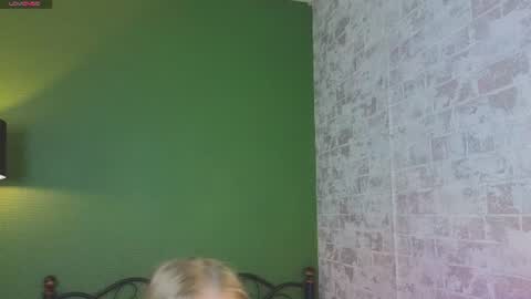 Snapshot of cutefever chatting on 07-19-26, 01:20 Amyy online show from 07-19-26, 01:20