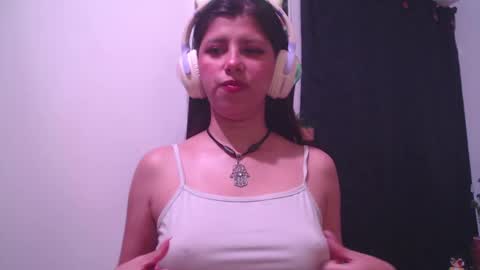 Snapshot of cutehaome chatting on 09-12-25, 07:52 haome online show from 09-12-25, 07:52