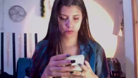 Snapshot of cutehaome chatting on 10-20-25, 04:29 haome online show from 10-20-25, 04:29