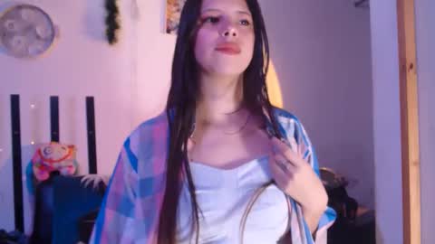 Snapshot of cutehaome chatting on 11-25-25, 09:42 haome online show from 11-25-25, 09:42