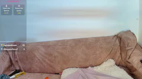 tell me jess   online show from 02-25-26, 05:28