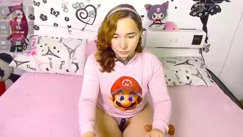 Snapshot of cutekat_ chatting on 02-18-26, 03:57 cutekat online show from 02-18-26, 03:57