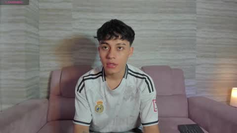 Snapshot of cutenaked_ chatting on 12-14-25, 11:37 cutenaked_ online show from 12-14-25, 11:37