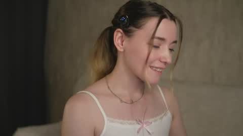 Mary online show from 06-11-26, 07:12