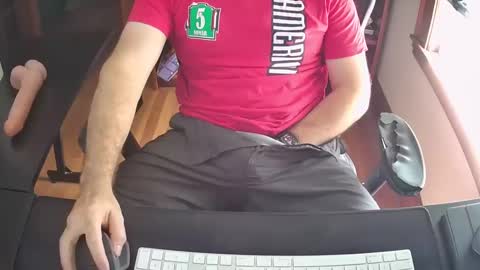 cutenerd15 online show from 09-30-25, 04:23