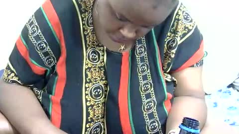 cutermilly online show from 11-16-25, 08:36