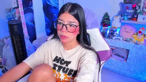 Snapshot of cutestephuwu chatting on 02-10-25, 04:30  - independent model online show from 02-10-25, 04:30