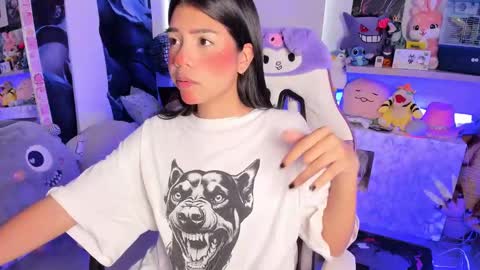 Snapshot of cutestephuwu chatting on 02-17-25, 09:30  - independent model online show from 02-17-25, 09:30