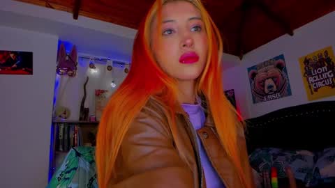 Snapshot of cuteweed420 chatting on 01-04-25, 05:37 cuteweed420 online show from 01-04-25, 05:37