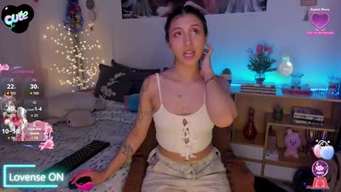 Snapshot of cuteweed420 chatting on 03-25-26, 11:22 cuteweed420 online show from 03-25-26, 11:22