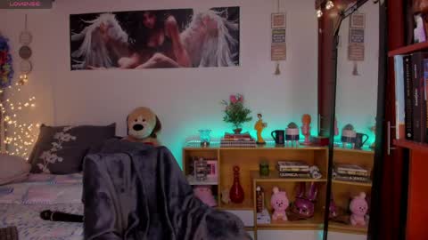 Snapshot of cuteweed420 chatting on 04-22-26, 01:08 cuteweed420 online show from 04-22-26, 01:08