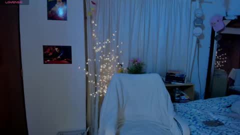 Snapshot of cuteweed420 chatting on 05-24-26, 11:54 cuteweed420 online show from 05-24-26, 11:54
