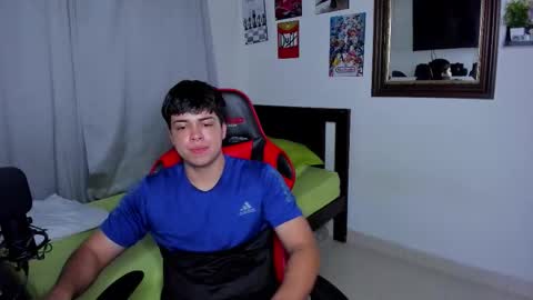 Snapshot of cuteznowyy chatting on 03-01-26, 07:38 Ask me online show from 03-01-26, 07:38