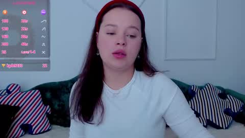 Snapshot of cutie__cutiee_ chatting on 09-28-25, 02:28 Nika online show from 09-28-25, 02:28