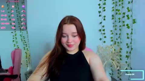 Snapshot of cutie__cutiee_ chatting on 02-22-26, 02:04 Nika online show from 02-22-26, 02:04
