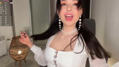 Anna and Nick online show from 10-21-25, 07:58