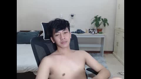 Neil Taylor online show from 11-07-25, 06:35