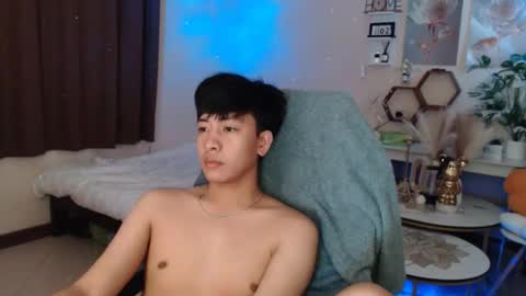 Neil Taylor online show from 12-16-25, 07:02