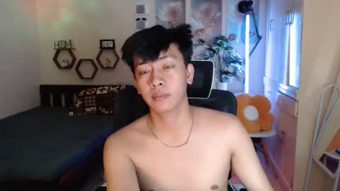 Neil Taylor online show from 12-18-25, 07:53