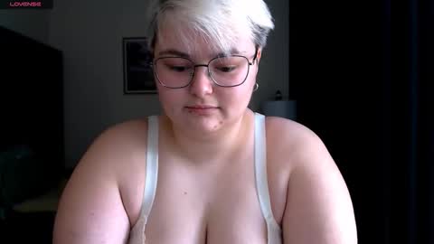 Sophie  Lilith online show from 11-28-25, 07:22