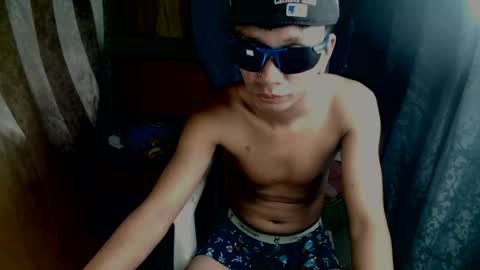 Snapshot of cutie_mico chatting on 07-24-26, 07:06 cutie_mico online show from 07-24-26, 07:06
