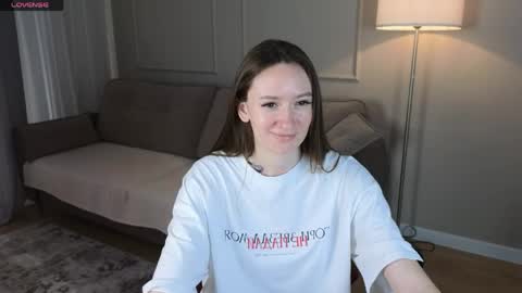 Snapshot of cutie_naughty_girl chatting on 05-05-26, 02:52 Kate online show from 05-05-26, 02:52