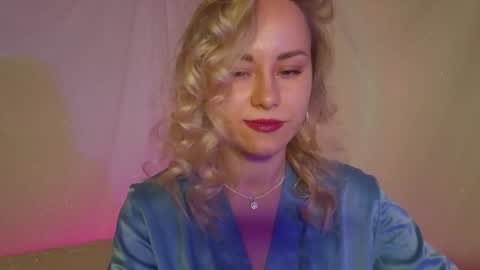 Snapshot of cutie_xoxo_ chatting on 05-26-26, 07:48 cutie_xoxo_ online show from 05-26-26, 07:48