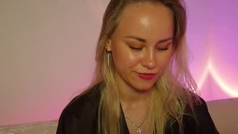 Snapshot of cutie_xoxo_ chatting on 06-12-26, 08:08 cutie_xoxo_ online show from 06-12-26, 08:08