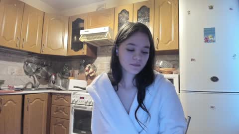 Snapshot of cutiekitty_cb chatting on 12-06-24, 03:19 cutiekitty_cb online show from 12-06-24, 03:19