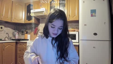 Snapshot of cutiekitty_cb chatting on 12-21-24, 11:34 cutiekitty_cb online show from 12-21-24, 11:34